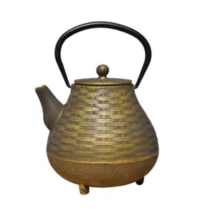 Old Dutch Orimono 5.13-Cup Teapot in Black and Gold