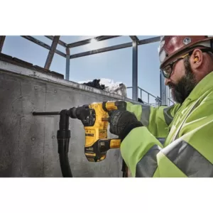 DEWALT 8.5 Amp 1-1/8 in. Corded SDS Plus Rotary Hammer Kit with Onboard Dust Extractor