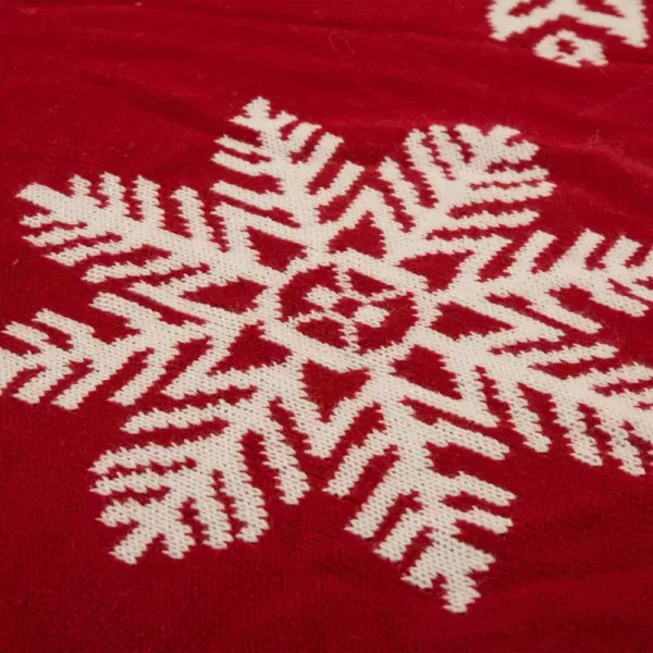 Glitzhome 48 in. D Knitted Christmas Tree Skirt in Snowflake