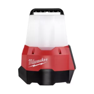 Milwaukee M18 18-Volt 2200 Lumens Cordless Radius LED Compact Site Light with Flood Mode (Tool-Only)
