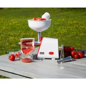 Weston 16-Cup Red and White Electric Tomato Strainer